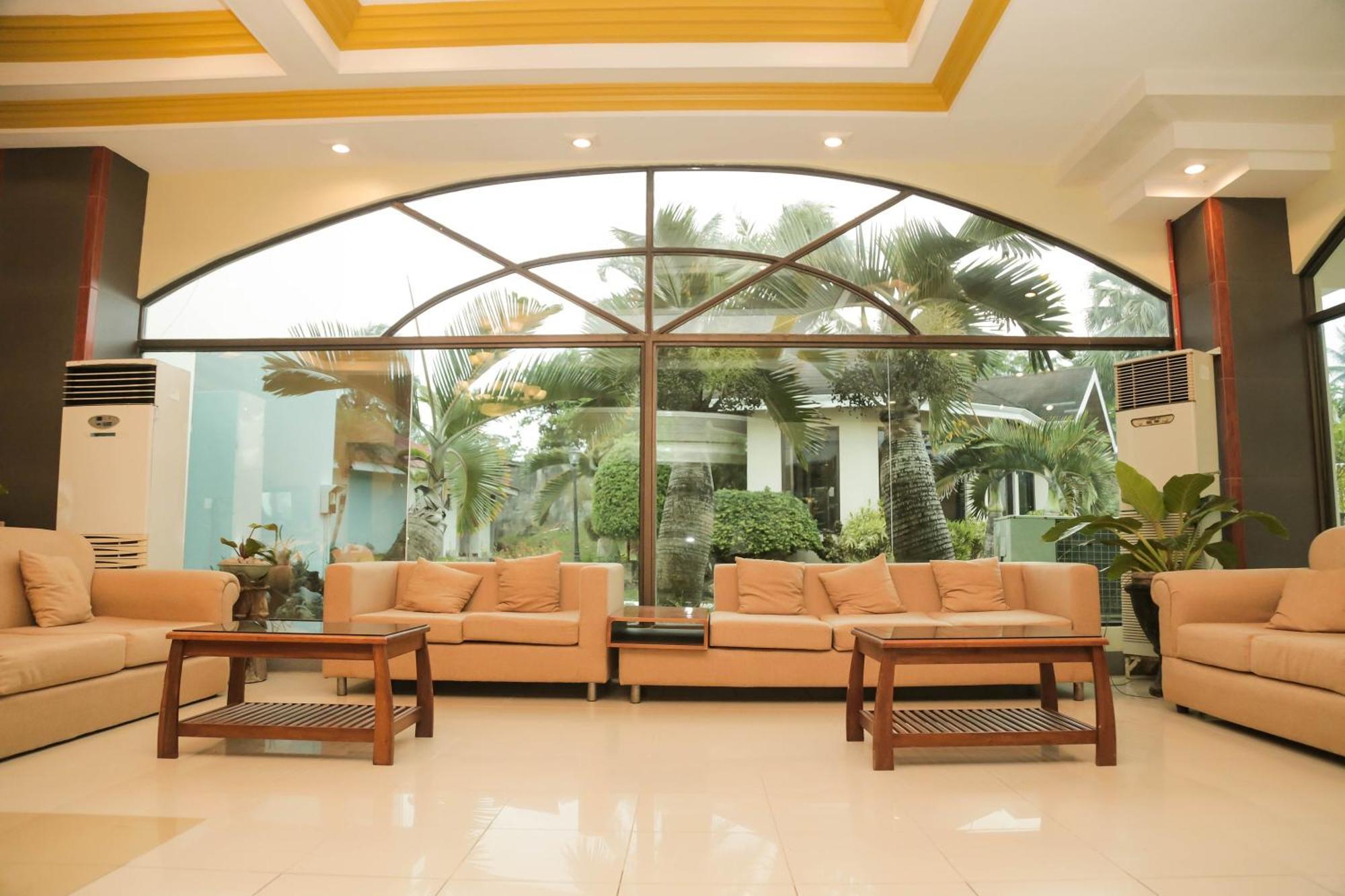 Bohol Plaza Mountain Resort And Restaurant Dauis Exterior foto