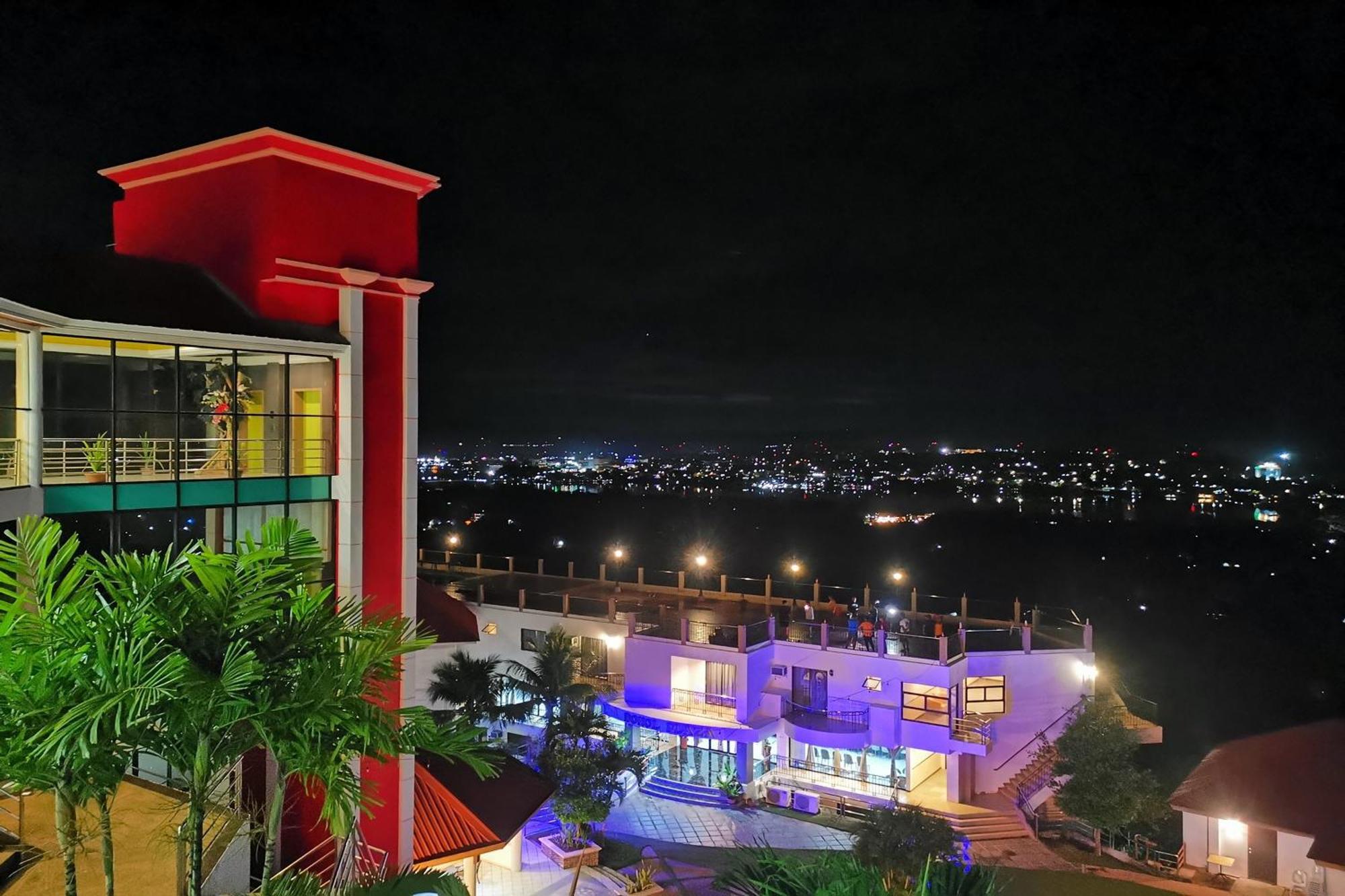 Bohol Plaza Mountain Resort And Restaurant Dauis Exterior foto